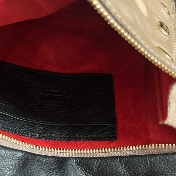 Hammitt Montana reversible cross body bag. - Picture 5 of 7